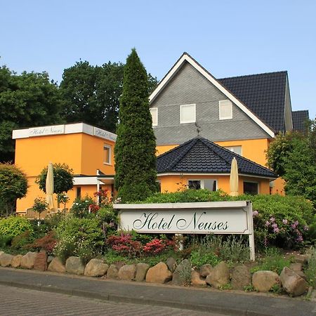 Hotel Neuses クックスハーフェン エクステリア 写真