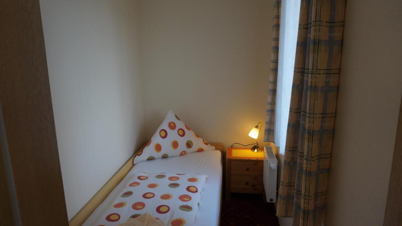 Hotel Neuses クックスハーフェン エクステリア 写真