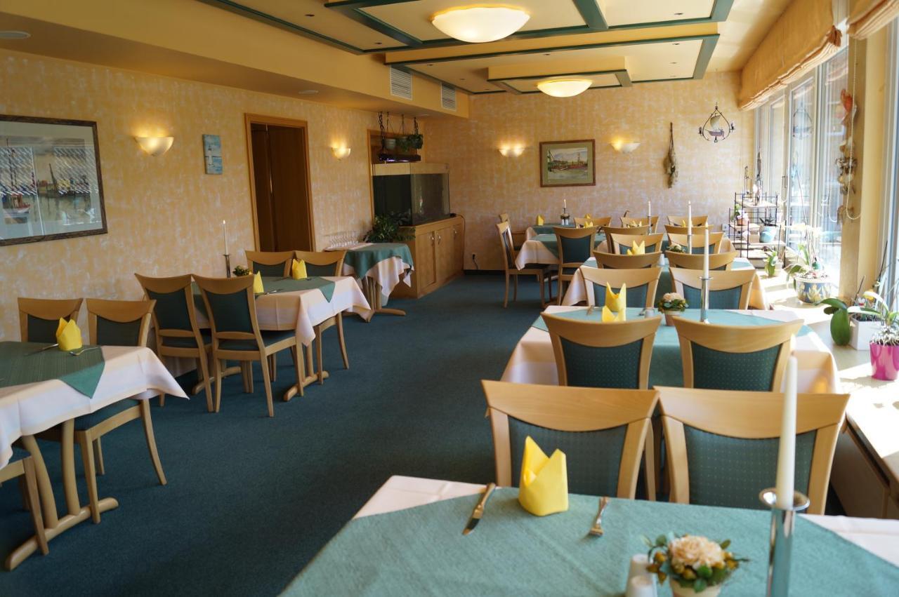 Hotel Neuses クックスハーフェン エクステリア 写真