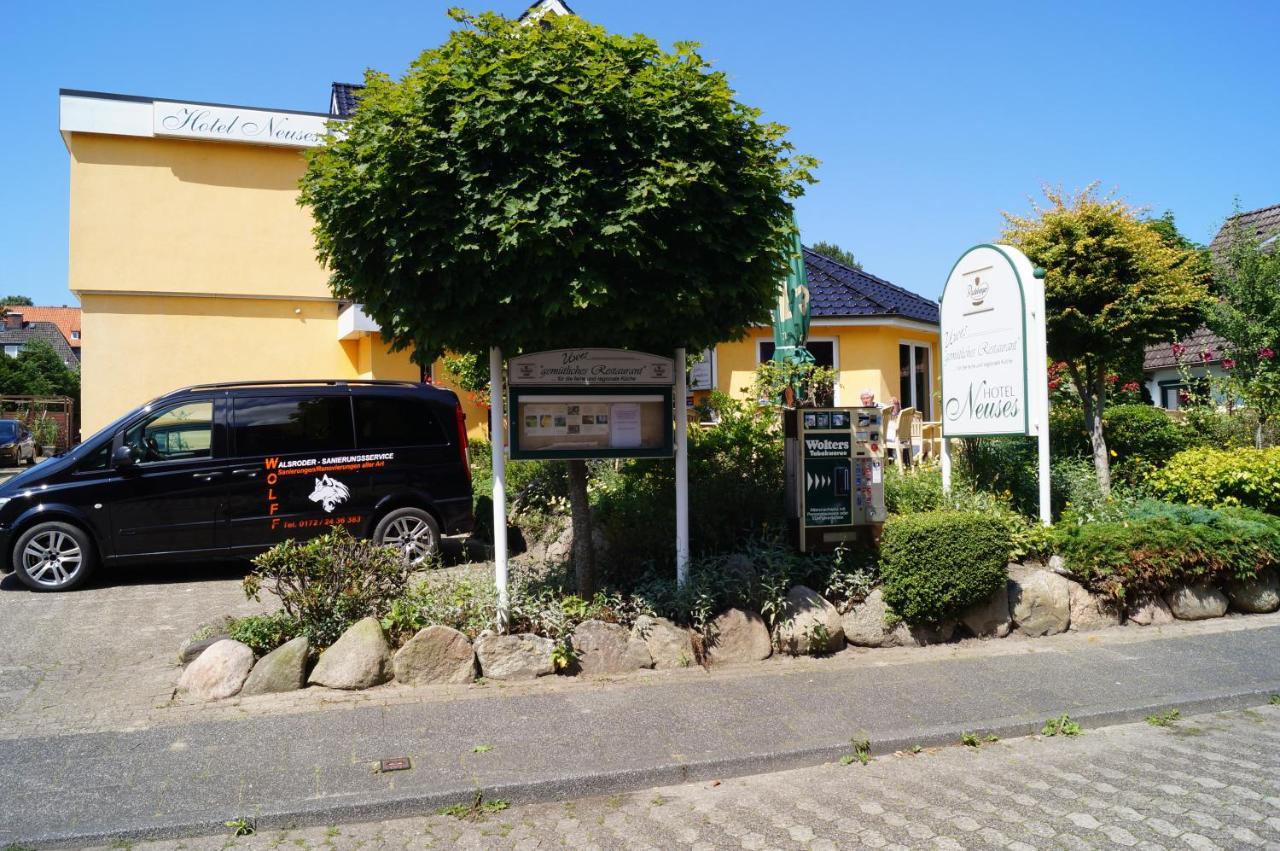 Hotel Neuses クックスハーフェン エクステリア 写真