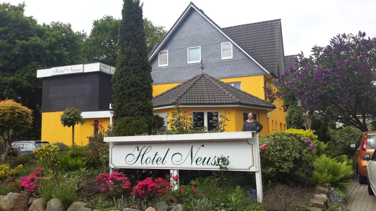 Hotel Neuses クックスハーフェン エクステリア 写真