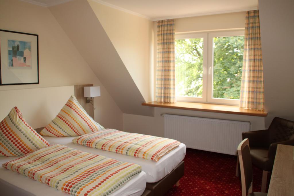 Hotel Neuses クックスハーフェン エクステリア 写真